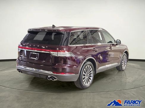 Used 2024 Lincoln Aviator Reserve w/ Elements Package Plus AWD/4WD image 5