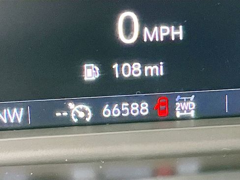 Used 2021 Chevrolet Silverado 1500 LT Trail Boss w/ Convenience Package II image 12