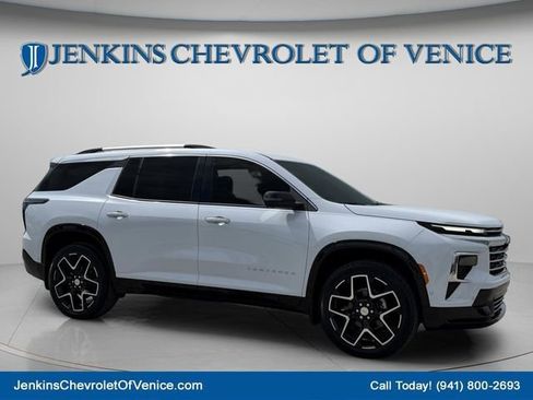 New 2026 Chevrolet Traverse High Country image 1