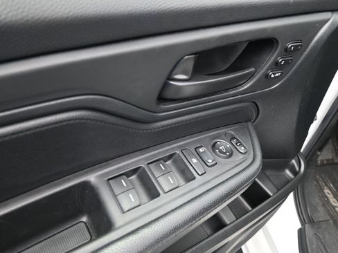 Used 2023 Honda Odyssey Sport image 10