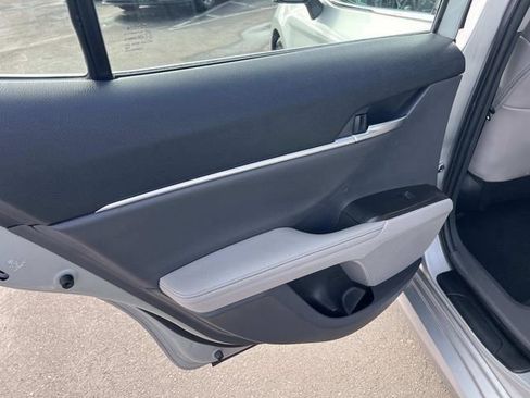 Used 2023 Toyota Camry XLE image 20