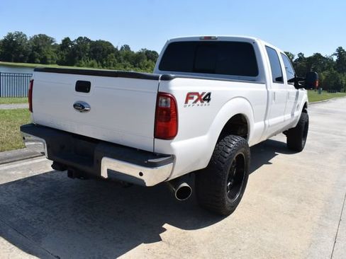 Used 2013 Ford F250 Lariat w/ Lariat Ultimate Pkg AWD/4WD image 4