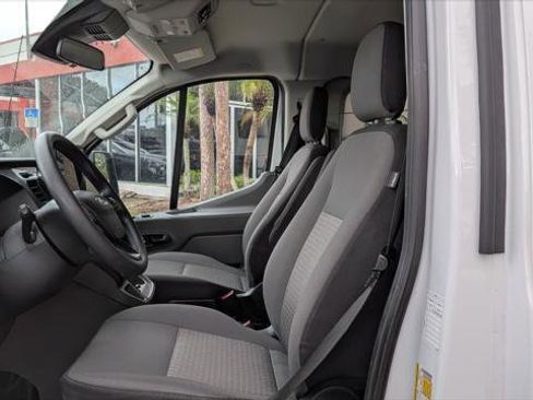 Used 2023 Ford Transit 350 XLT image 13