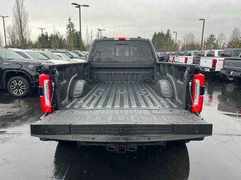 Used 2024 Ford F450 Platinum image 7