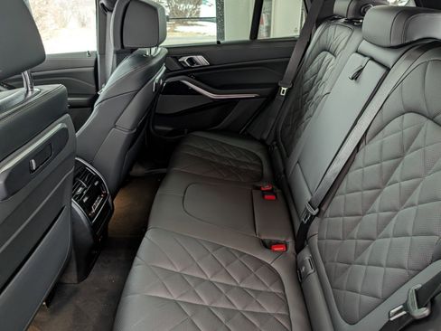 New 2026 BMW X5 xDrive40i w/ M Sport Package image 10