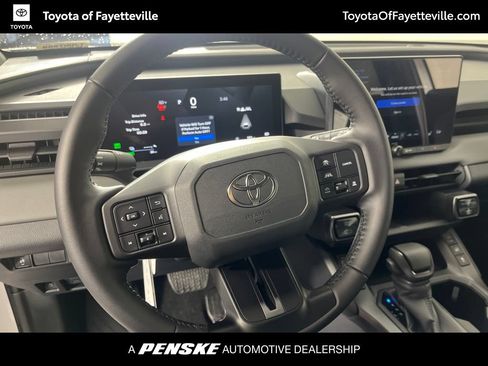 Used 2026 Toyota RAV4 SE AWD/4WD image 30