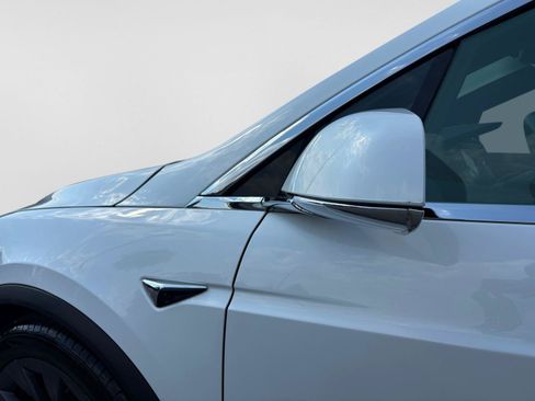 Used 2018 Tesla Model X 75D AWD/4WD image 48