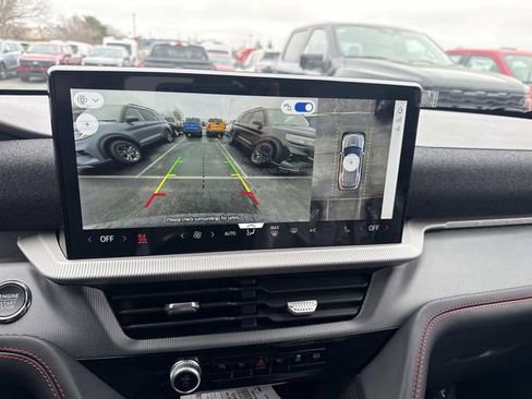 New 2026 Ford Explorer Tremor image 12