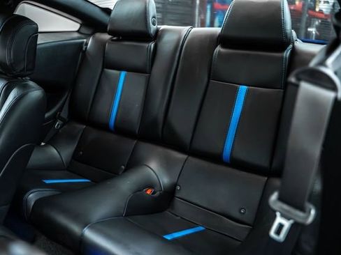 Used 2013 Ford Mustang GT Premium RWD image 18