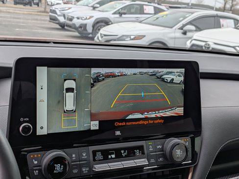 Certified 2025 Toyota Grand Highlander Hybrid MAX Platinum image 40