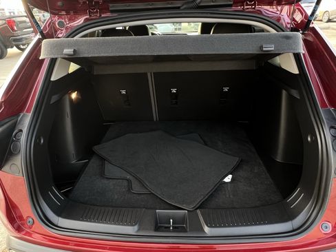 Used 2024 Chevrolet Trax ACTIV w/ Sunroof Package image 26