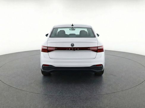 Used 2025 Volkswagen Jetta Sport FWD image 7