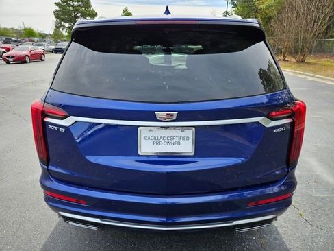 Certified 2025 Cadillac XT6 Premium Luxury FWD image 5