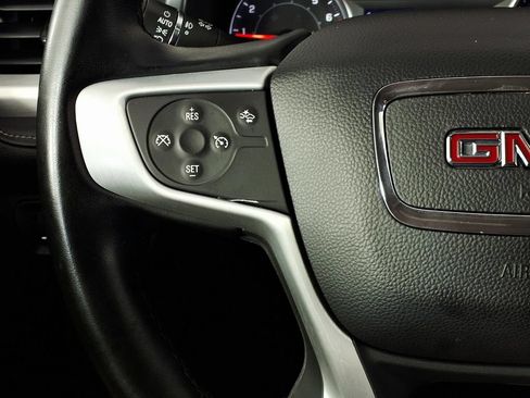 Used 2023 GMC Acadia SLT AWD/4WD image 19