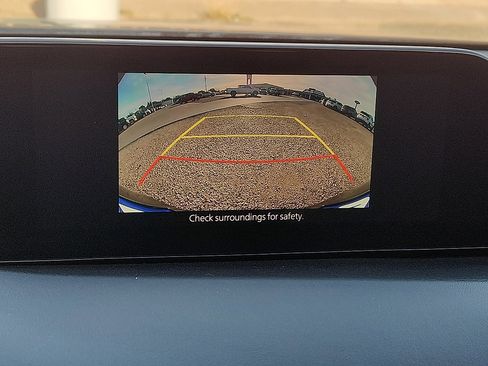 Used 2021 MAZDA MAZDA3 s image 8