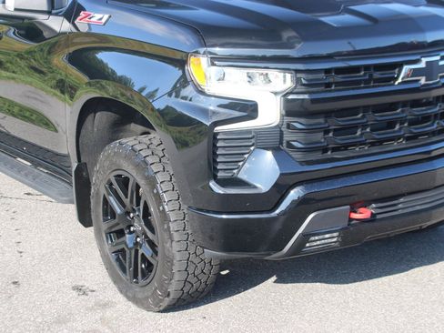 Used 2022 Chevrolet Silverado 1500 LT Trail Boss AWD/4WD image 9