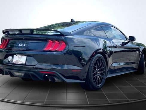Used 2021 Ford Mustang GT Premium w/ GT Performance Package RWD image 11