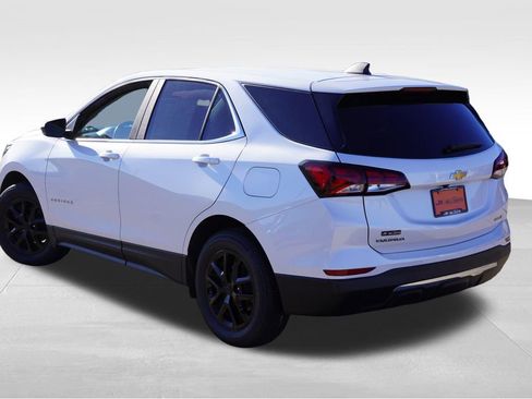 Certified 2023 Chevrolet Equinox LT image 9