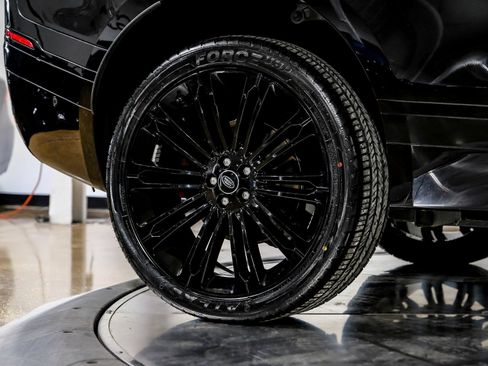 Used 2024 Land Rover Range Rover Velar Dynamic SE image 57