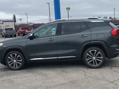 Used 2019 GMC Terrain Denali image 6