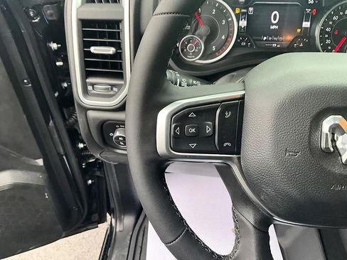 New 2026 RAM 3500 Big Horn AWD/4WD image 32