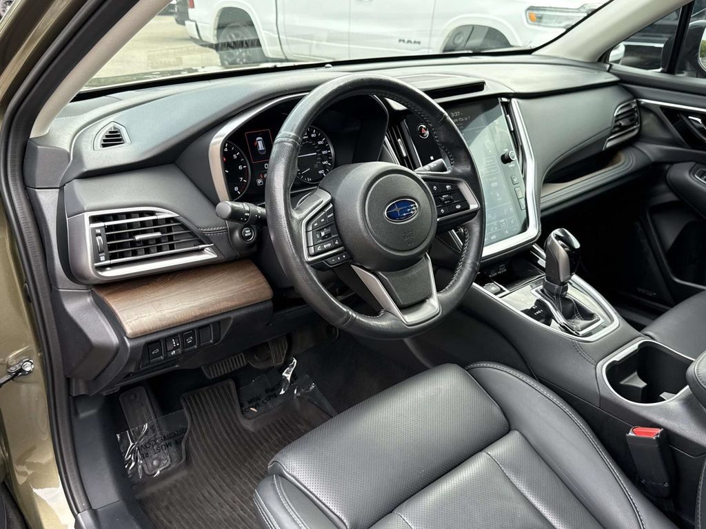 Used 2023 Subaru Outback Limited w/ Tech Package 2 AWD/4WD image 2