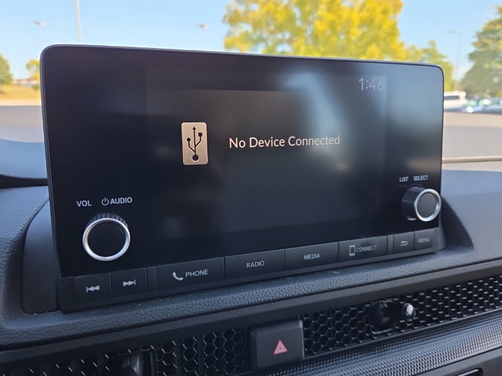 Used 2023 Honda CR-V LX image 37