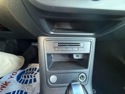 Used 2016 Volkswagen Tiguan S image 24