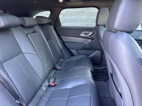 New 2025 Land Rover Range Rover Velar Dynamic SE image 17