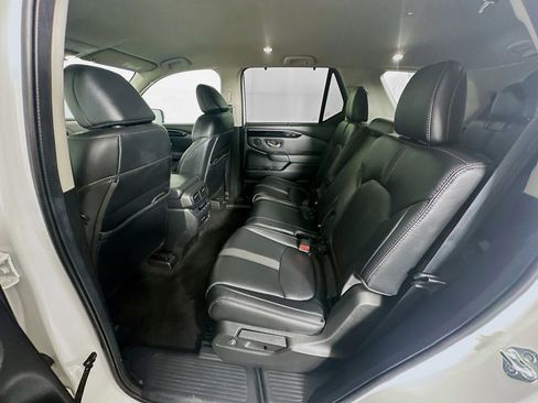 Used 2024 Honda Pilot EX-L image 27