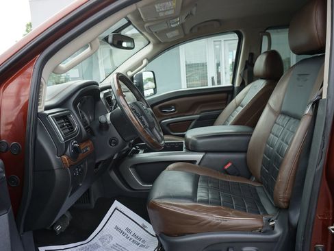 Used 2016 Nissan Titan Platinum Reserve AWD/4WD image 14