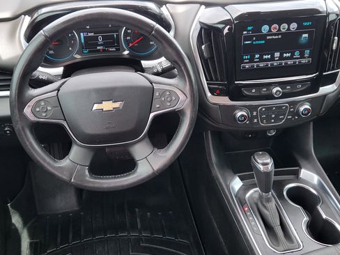 Used 2019 Chevrolet Traverse LT FWD image 27