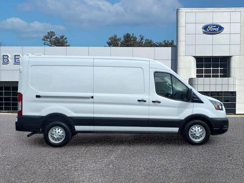 Used 2023 Ford Transit 250 Medium Roof AWD image 2