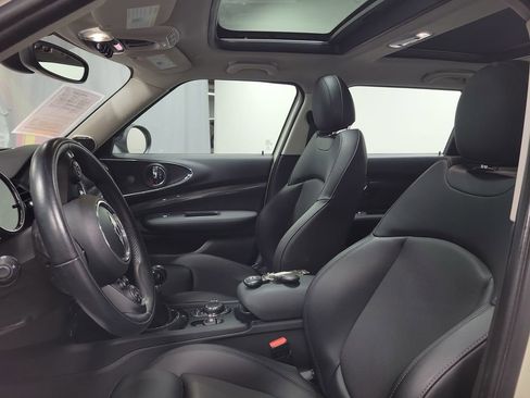 Used 2017 MINI Cooper Clubman S image 13