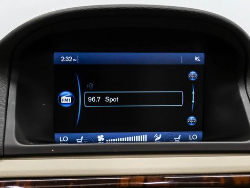 Used 2012 Volvo XC70 3.2 FWD image 25