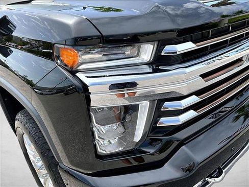 Used 2023 Chevrolet Silverado 2500 High Country w/ Z71 Off-Road Package AWD/4WD image 28