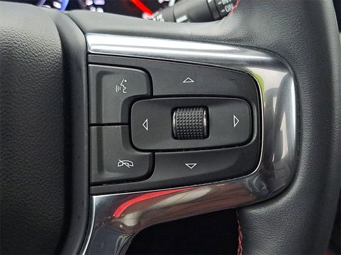 Used 2023 Chevrolet Blazer RS w/ Enhanced Convenience Package image 22