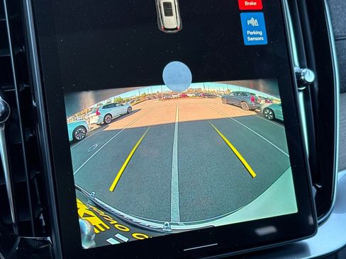 New 2026 Volvo XC90 B5 Core w/ Protection Package image 23