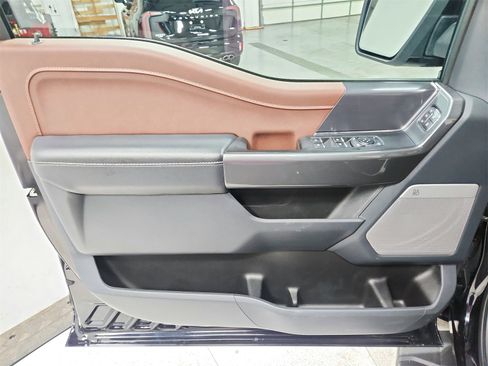 Used 2023 Ford F150 Lariat image 35