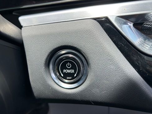 Used 2024 Cadillac Lyriq Sport AWD/4WD image 27