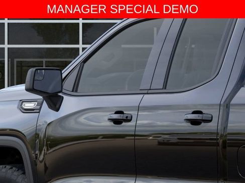 Used 2026 GMC Sierra 1500 Elevation AWD/4WD image 12