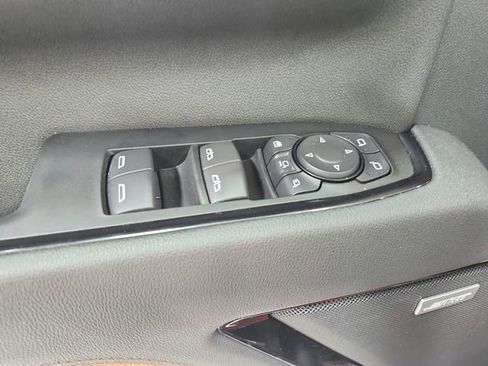 Used 2025 GMC Sierra 2500 AT4 w/ AT4 Premium Plus Package AWD/4WD image 42