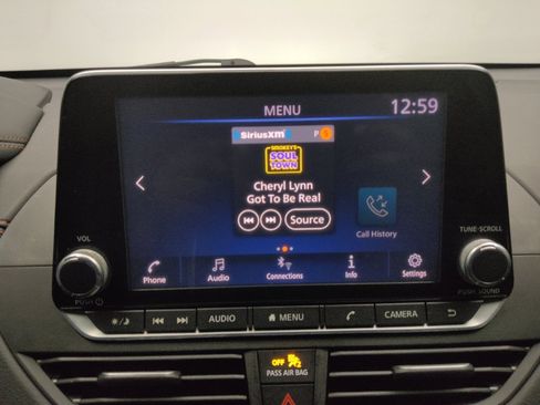 Used 2020 Nissan Altima 2.5 SR w/ Premium Package image 25