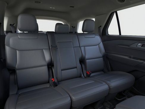 New 2026 Ford Explorer Active image 11