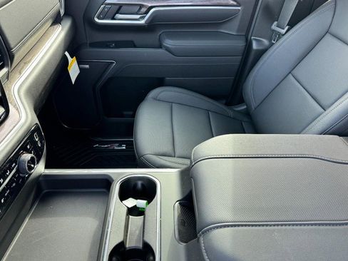 Used 2026 Chevrolet Silverado 2500 LTZ w/ Trail Boss Package AWD/4WD image 40