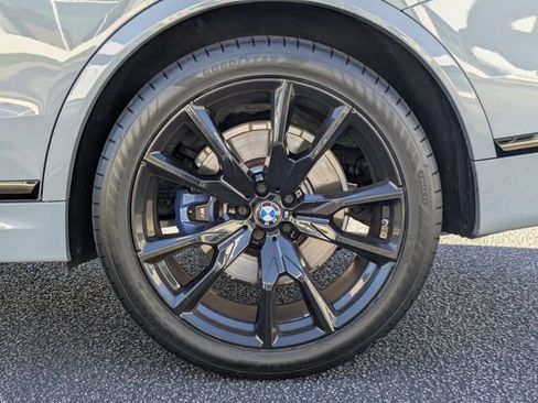 Used 2023 BMW X7 xDrive40i w/ M Sport Package image 13