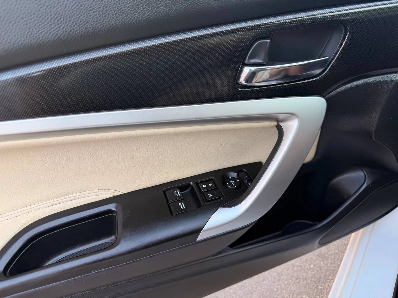 Used 2014 Honda Accord EX-L image 50