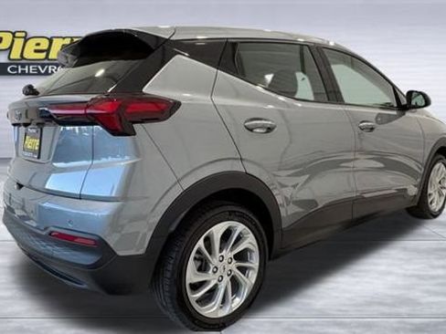 New 2027 Chevrolet Bolt LT image 5