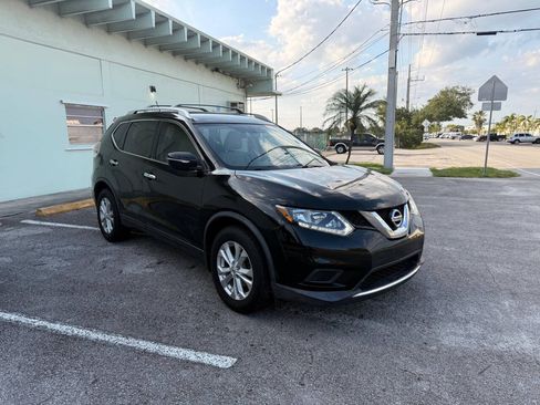Used 2015 Nissan Rogue SV FWD image 8