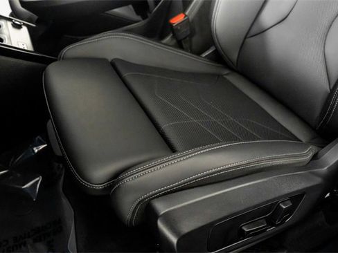 Used 2025 BMW X1 M35i image 46